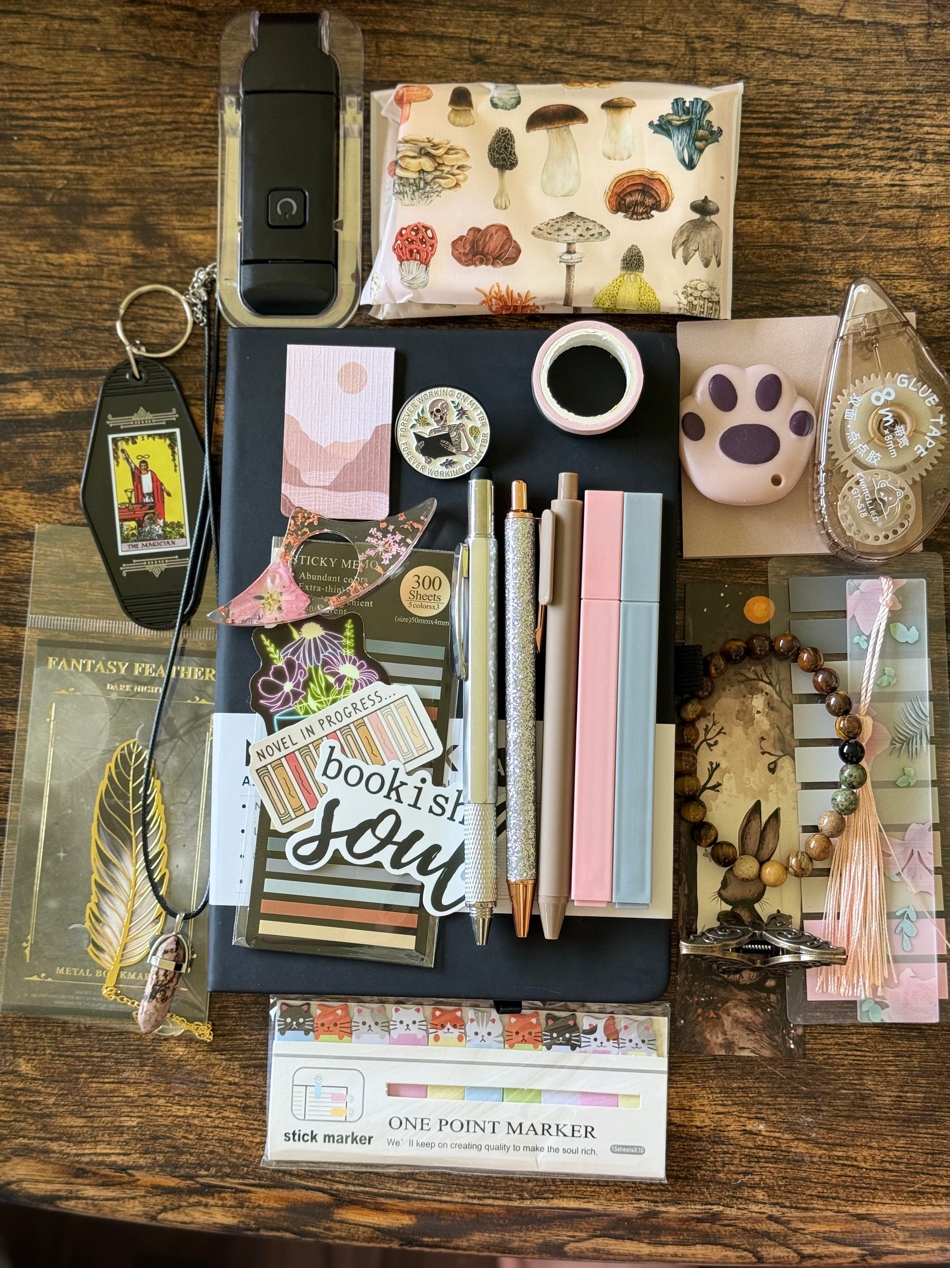 25 Capsule Mystery Bundle